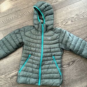 COPY - Arcteryx Cerium Hooded Jacket | Small | Colour: Boxcar